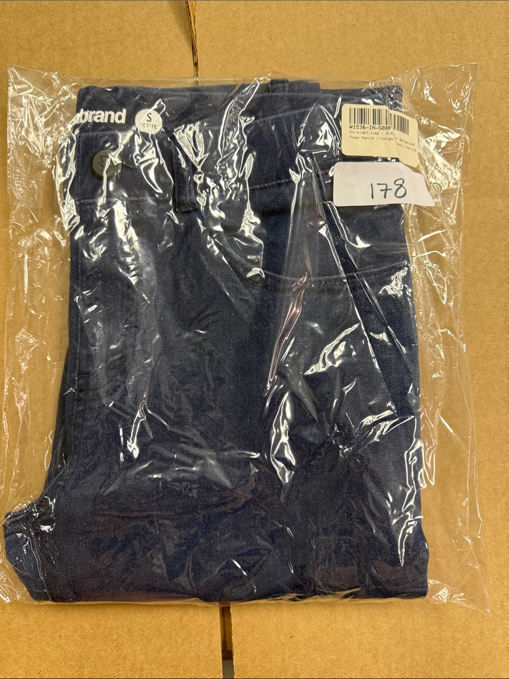 New Betabrand Straight Leg 4 Pocket Yoga Denim Jeans Small Petite Indigo - Picture 3 of 5